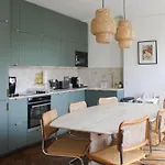 Bright Apartment With Balcony